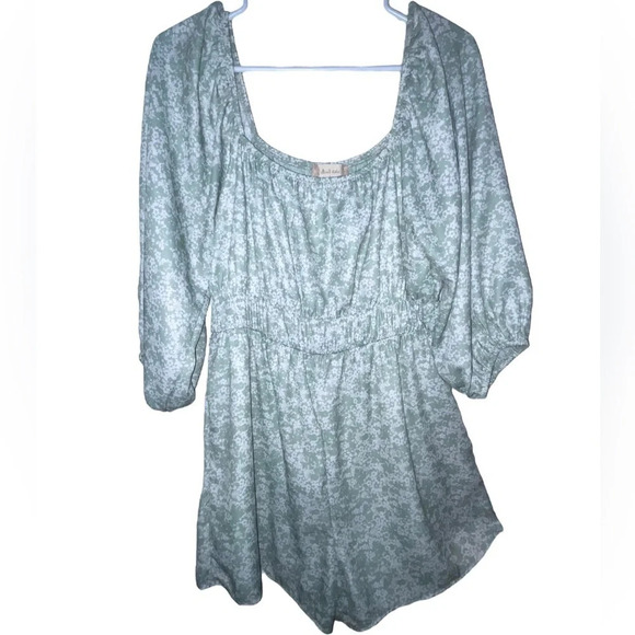Altar'd State Floral Romper Lined Light Green Women’s Size Large Spring Bohemian - Picture 1 of 7